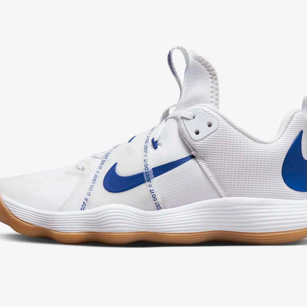 NIKE volleyball sneakers